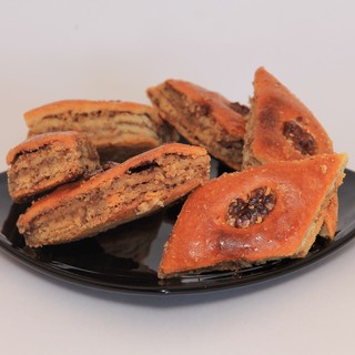 Пахлава с грецким орехом